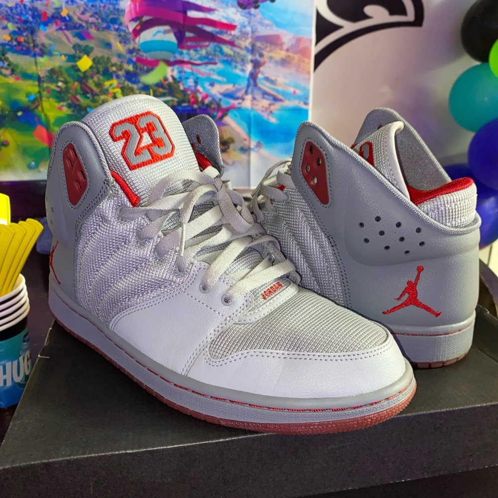 Jordan 1 Flight 4 Prem WOLF GREY / GYM RED